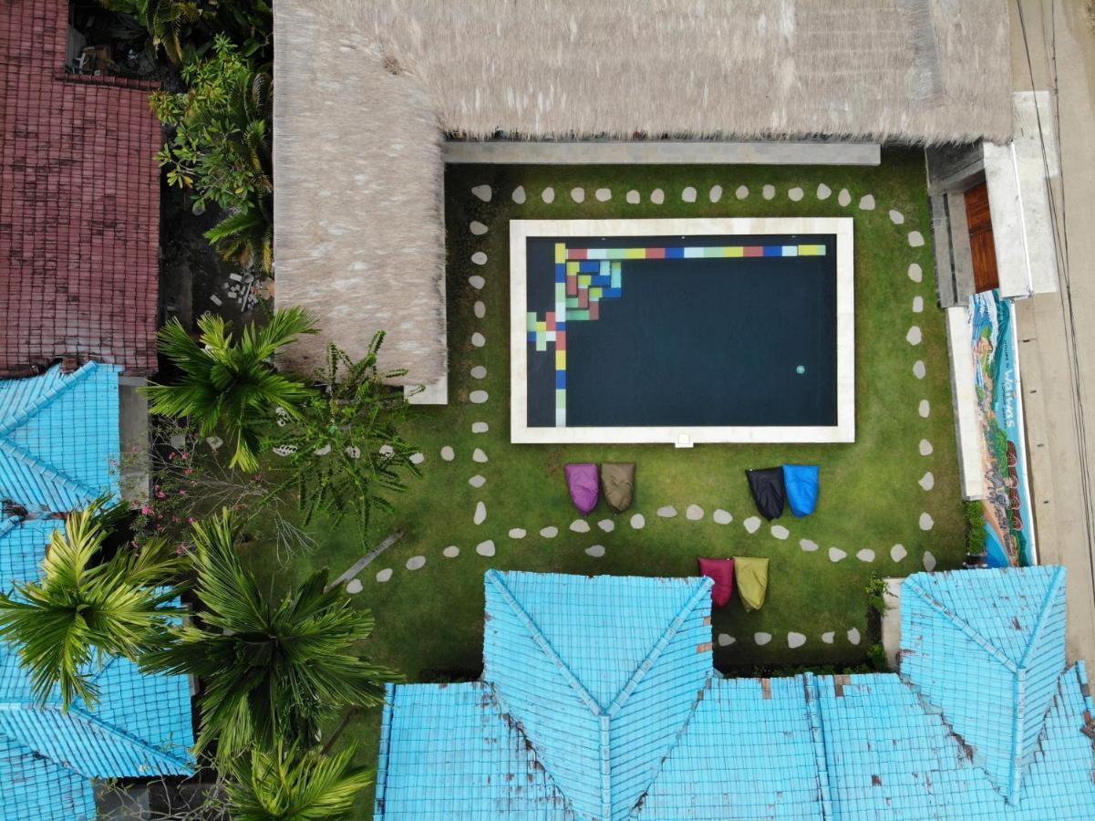 Waiwas Hostel Kuta  Exterior photo